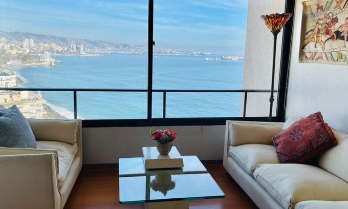 Vina del Mar Apartment | Spectacular Beachfront Apartment with Underground Parking