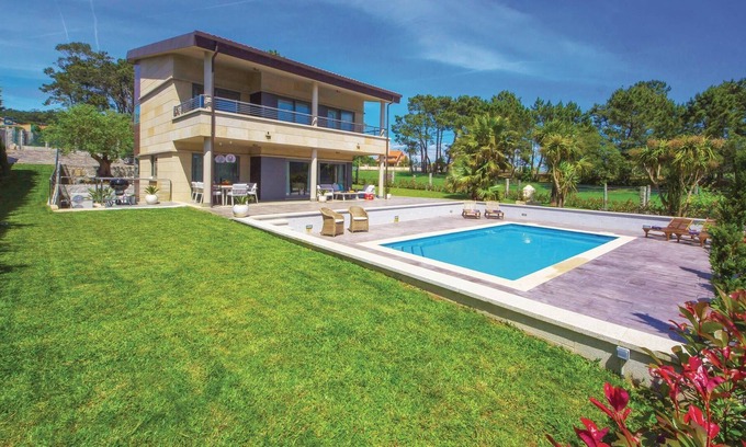 Montalvo House | Spectacular bright and spacious cottage in a beautiful and clear environment.