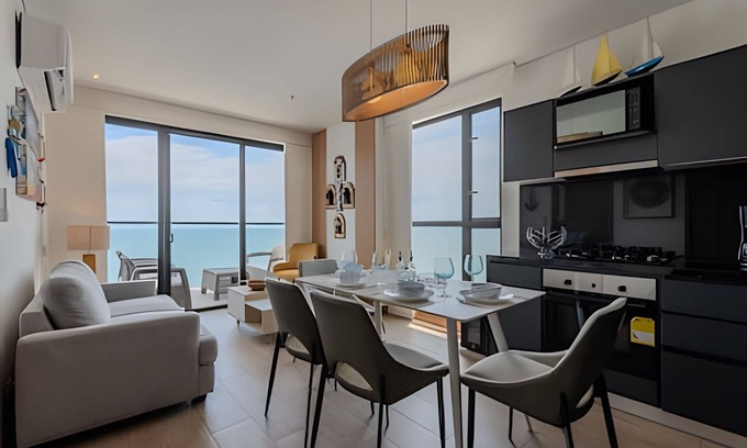 Cartagena District Apartment | Spectacular Ocean View and Historic Center 2BR