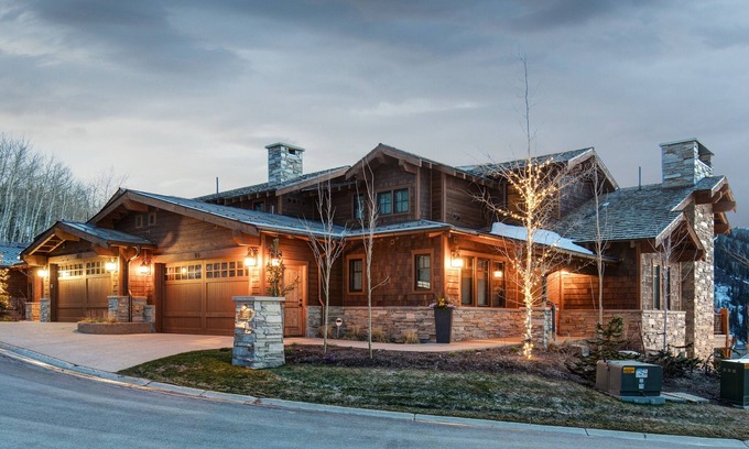 Empire Pass House | SPECTACULAR LUXURY SKI-IN/OUT HOME W/SHUTTLE SVC. AMAZING SUMMER VIEWS.