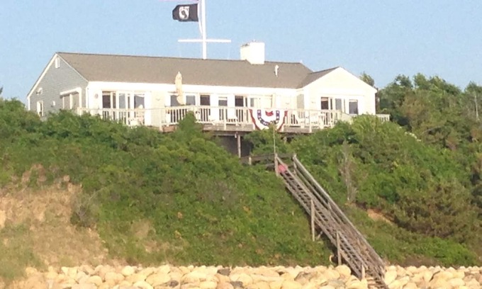 North Eastham House | Spectacular One-of-a-Kind Vacation Home and Guest Cottage on Cape Cod Bay!