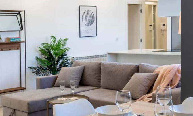 Vigo Apartment | SPECTACULAR PILAR8 BY TATIANA