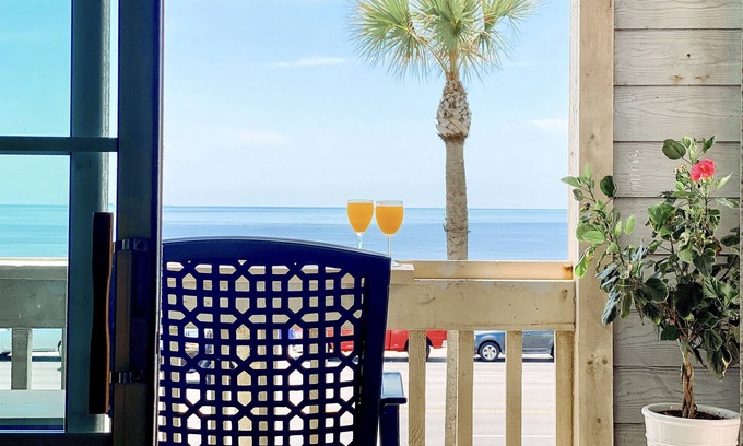 Galveston Condo | Spectacular sunrise and ocean views! Award winning "Best Condo Rentals 2023!"