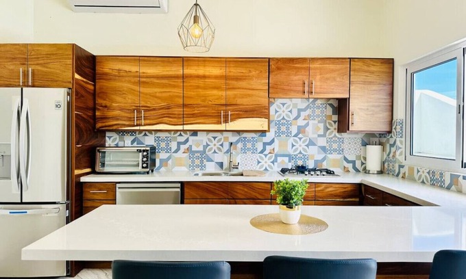 Buenavista Condo | Spectacular Sunrise Views