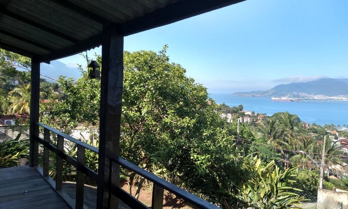 Morro da Cruz Ski Chalet | Spectacular Sunset View