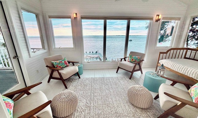 Suttons Bay House | Spectacular Suttons Bay Stay - Game Room, Kayaks, Pizza Oven & More!