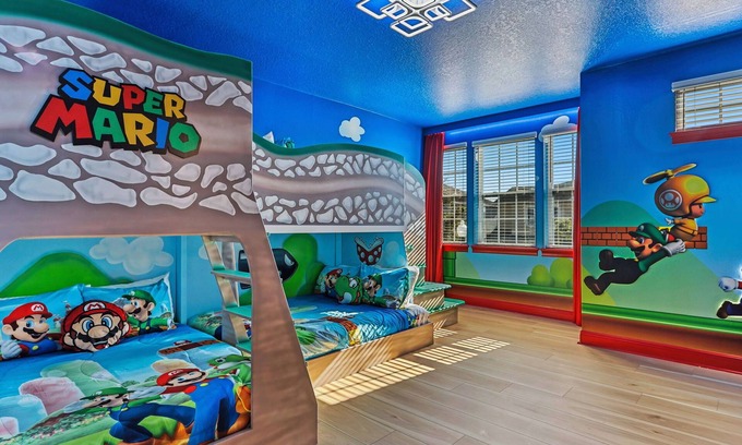 West Kissimmee House | Spectacular Themed Vacation Villa Close To Disney