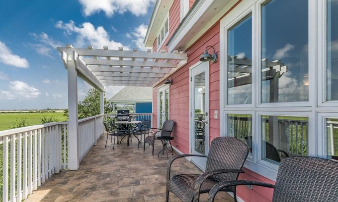 Oceanmarsh Subdivision House | Spectacular Views from Luxury House on Gated Barrier Island