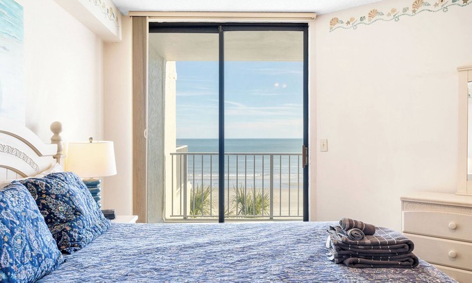 Garden City Condo | SPECTACULAR VIEW OF THE OCEAN - GREAT MEMORIES FOR EVERYONEn