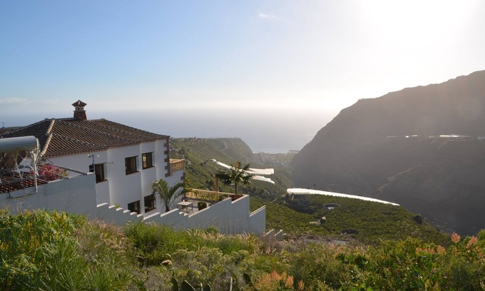 El Paso House | Spectacular view 'Das Casa LoRu' 190 m2 with heated outdoor pool
