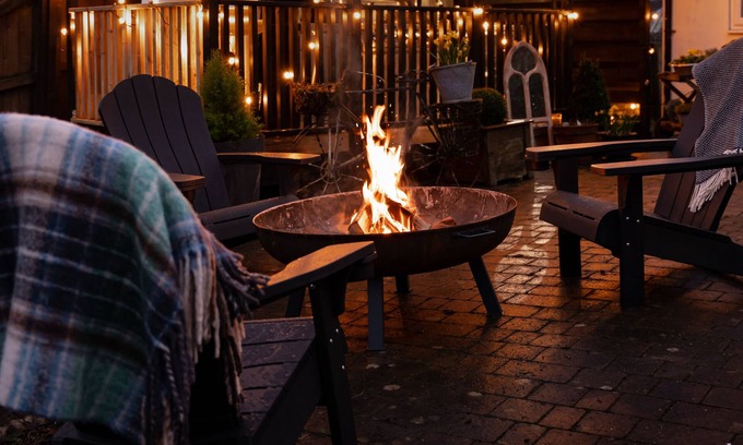 Pontsticill Cottage | Spectacular Views | Pizza Oven & BBQ