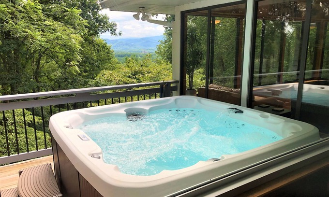 Royal Pines House | Spectacular Views! -Great Location-Hot Tub-Dreamy Porch & Sun Room-Fenced Yd!
