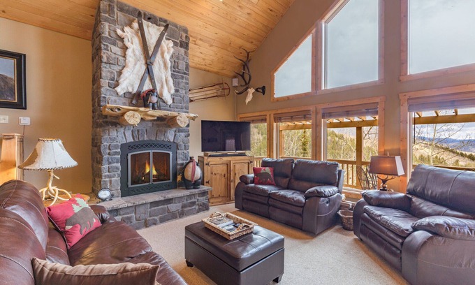 Creede Cabin | Spectacular Views - Secluded - ATVs Welcome