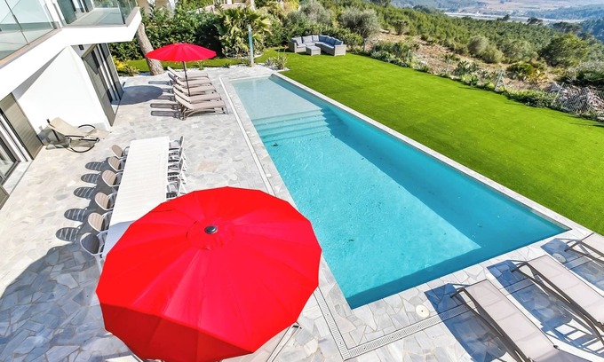 Canyelles Villa | Spectacular Villa Miami with Sea Views & A/C