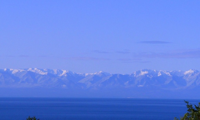 Friday Harbor House | Spectacular West side views of Strait, Olympics, Victoria, south to Mt Rainier.n