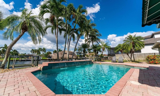 Yacht Club House | Spectacular Wide Intersecting Canals, River Views-Awesome Tiki huts