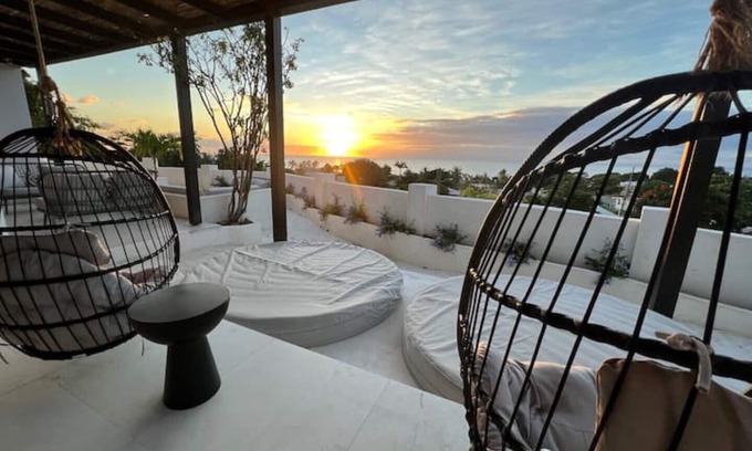Durants Villa | Spectular 4 Bed Luxury Villa, private pool, 5 min to beach - St. James