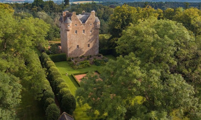 Lockerbie Other | Spedlins Castle – A Magical Escape in the Scottish Countryside