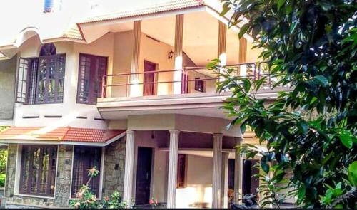 Andhakaranazhy House | Spice garden retreat