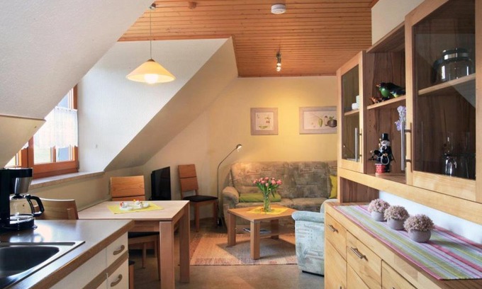 Neuhausen Apartment | Spielzeugmacherhaus