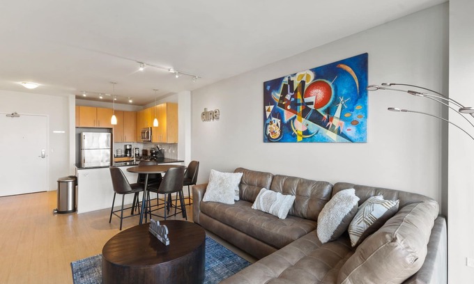Evanston Apartment | Spirit of Evanston