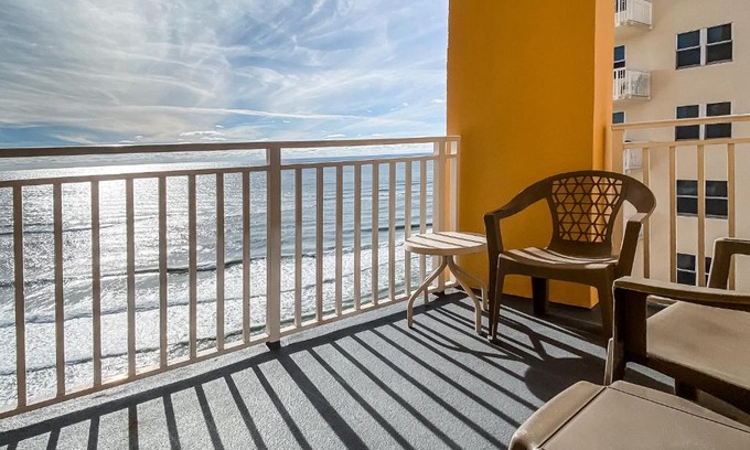 West Panama City Beach Apartment | Splash Resort West 3