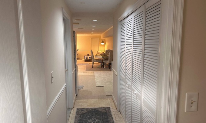 Redland House | Splendid 1-bed Apart in House with AC, WiFi, parking