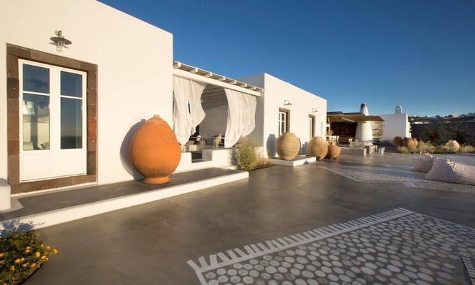 Santorini Villa | Splendid Santorini Residence | Villa Beatrix | 5 Bedrooms | Private Infinity.