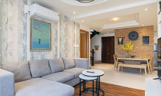 Ho Chi Minh City Apartment | Splendid Skyluxe Penthouse