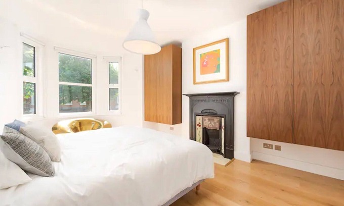 North Kensington House | Splendid, Spacious Centrally Located Townhouse