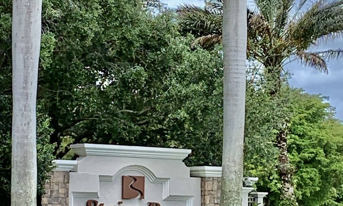 Bonita Springs Condo | “Splendor” Condo Spring Run Bundled Golf Comm w Beach Amenity, Bonita Springs