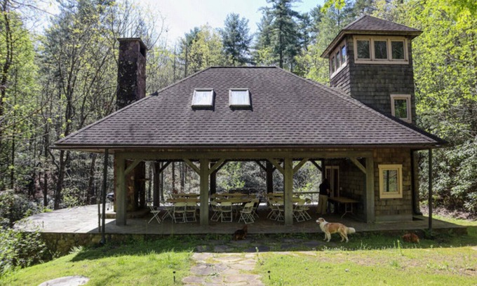 Wiley Apartment | Splendor Mountain Shadow Rock Pavilion & Bungalow