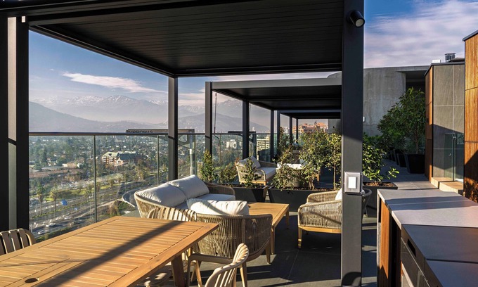 Apoquindo Apartment | Spot Suites