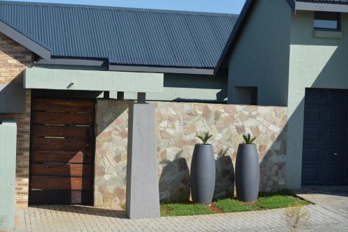 Parys Villa | Spot the 10th