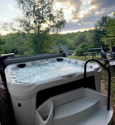 Fieldale House | Spotless, Comfortable home with Hot Tub!