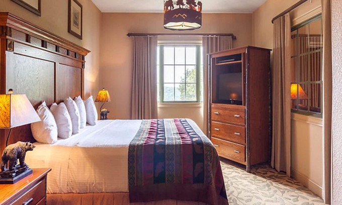 Big Cedars Cabin | Spring break cabin !