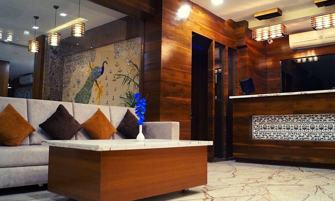 Udaipur District Hotel | Spring Sky Udaipur by ShriGo Hotels