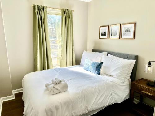 Evansville Apartment | Spring Street Suites