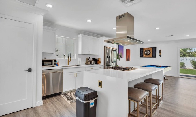 Park Scottsdale One House | Spring Training Destination! Two fields within 3 miles close to Old Town!