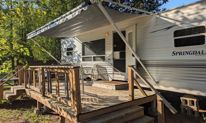 Cloyne House | Springdale Trailer at Bon Echo Family Campground | Rustic Stay w/Beach Accessn