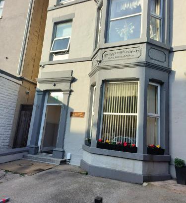 North Shore Apartment | Springfield house holiday apartments