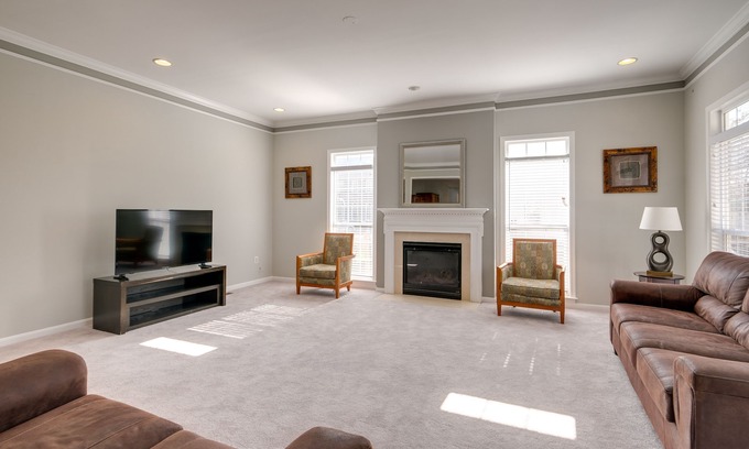 Springfield House | Springfield Sanctuary w/Spacious Deck!