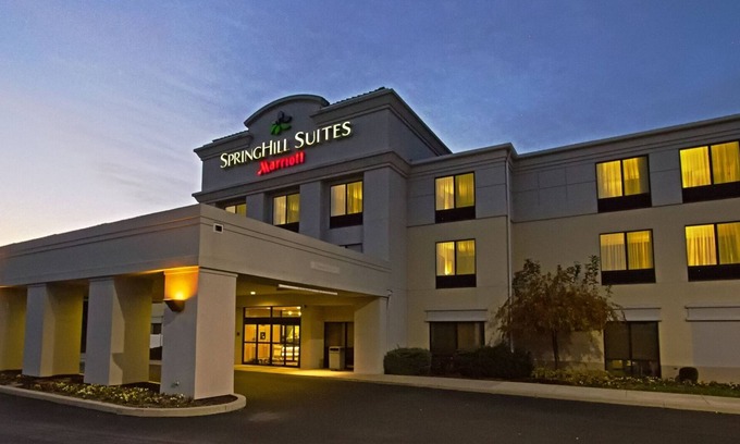 Hershey Hotel | SpringHill Suites by Marriott Hershey Near the Park