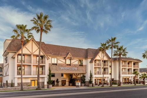 Carlsbad Village Hotel | SpringHill Suites by Marriott San Diego Carlsbad