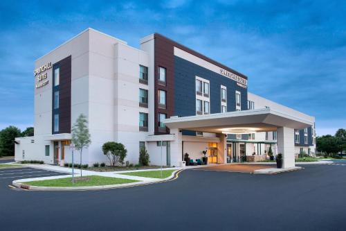 Mount Laurel Hotel | SpringHill Suites by Marriott Mount Laurel