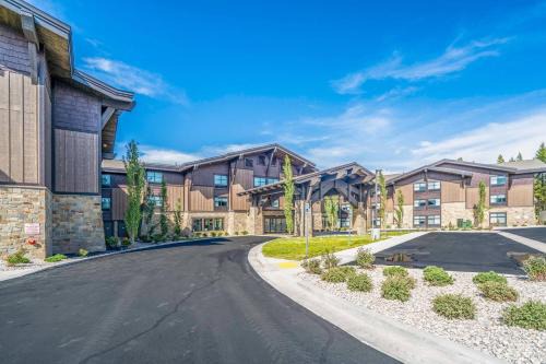Island Park Hotel | SpringHill Suites Island Park Yellowstone