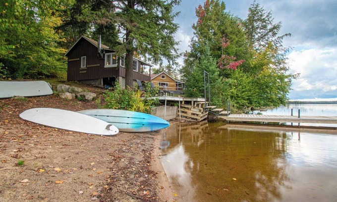 Ryerson Cottage | Sprucehaven Lodge - Three Bedroom Cottage, Sleeps 15
