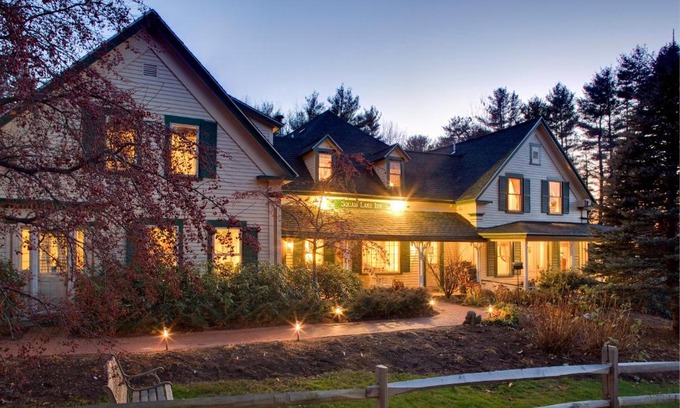 Holderness Bed & Breakfast | Squam Lake Inn