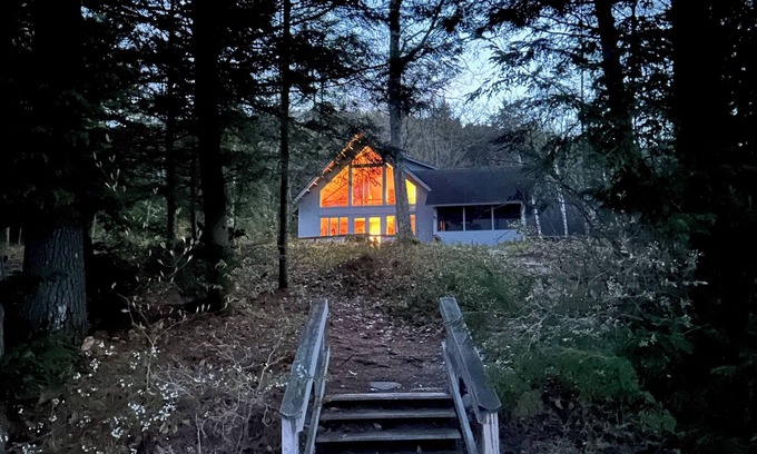Sandwich House | Squam Waterfront Home with Large Screened Porch