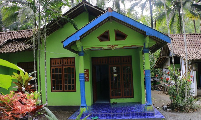 Malioboro House | Sri Homestay